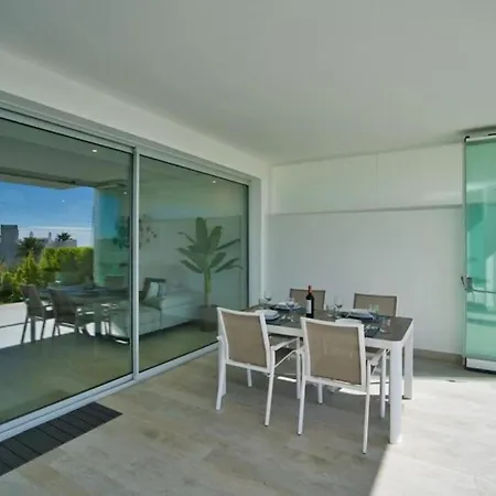 Al-1103 - - Alcazaba Lagoon 埃斯特波纳