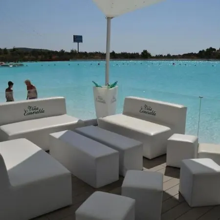 Al-1103 - - Alcazaba Lagoon Apartment Estepona