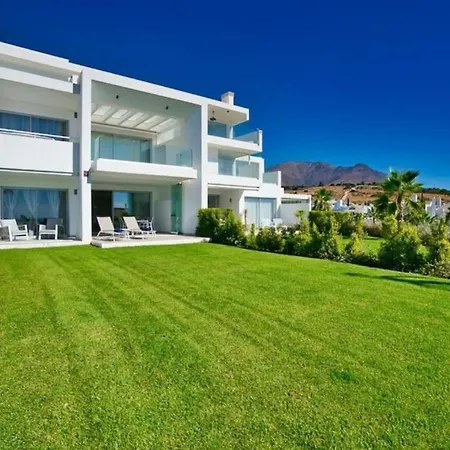 Al-1103 - - Alcazaba Lagoon Apartment