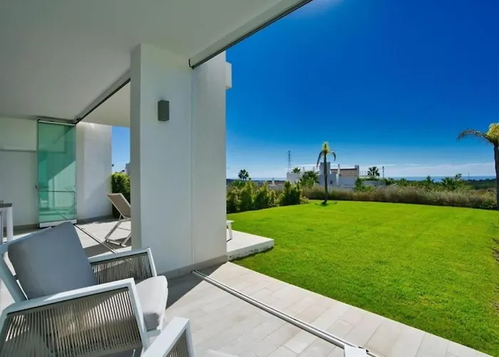 Al-1103 - - Alcazaba Lagoon * 에스테포나