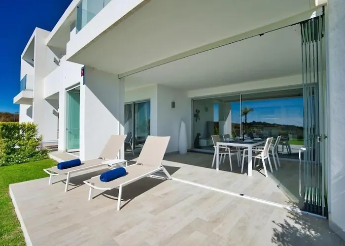 아파트 Al-1103 - - Alcazaba Lagoon 에스테포나