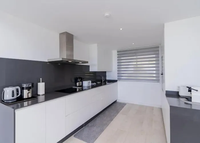 아파트 Al-1103 - - Alcazaba Lagoon 에스테포나