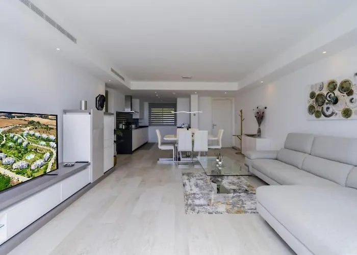 Al-1103 - - Alcazaba Lagoon 에스테포나